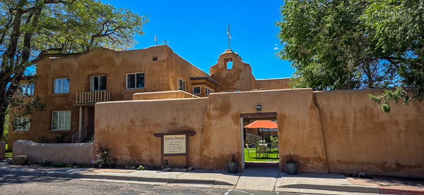 IHM Retreat Center - Sata Fe Workshops center